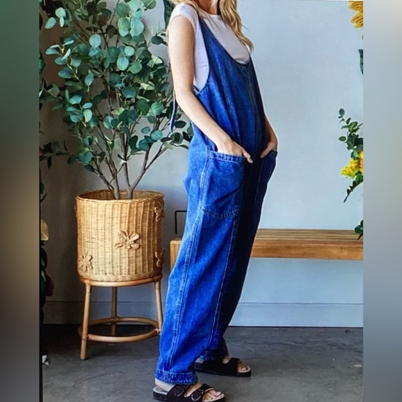 Oli & Hali Oversized Blue Denim Overalls - Picture 2 of 5